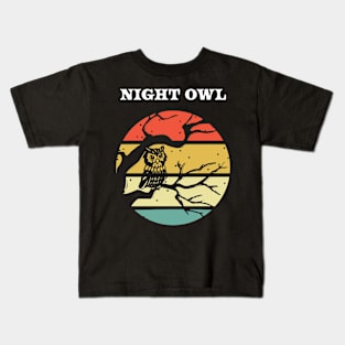 Halloween Night Owl Retro Vintage Moon Kids T-Shirt